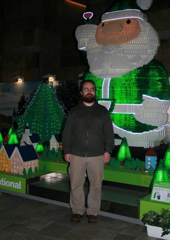 Marty Pauley and the Giant Green Santa