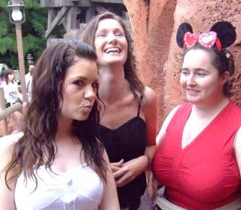 Rachel Anderson, Christine Bailie, and Karen Pauley at DisneyLand Tokyo July 2007